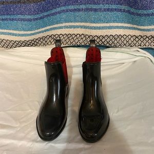 Ralph Lauren rain boots in women’s size 5